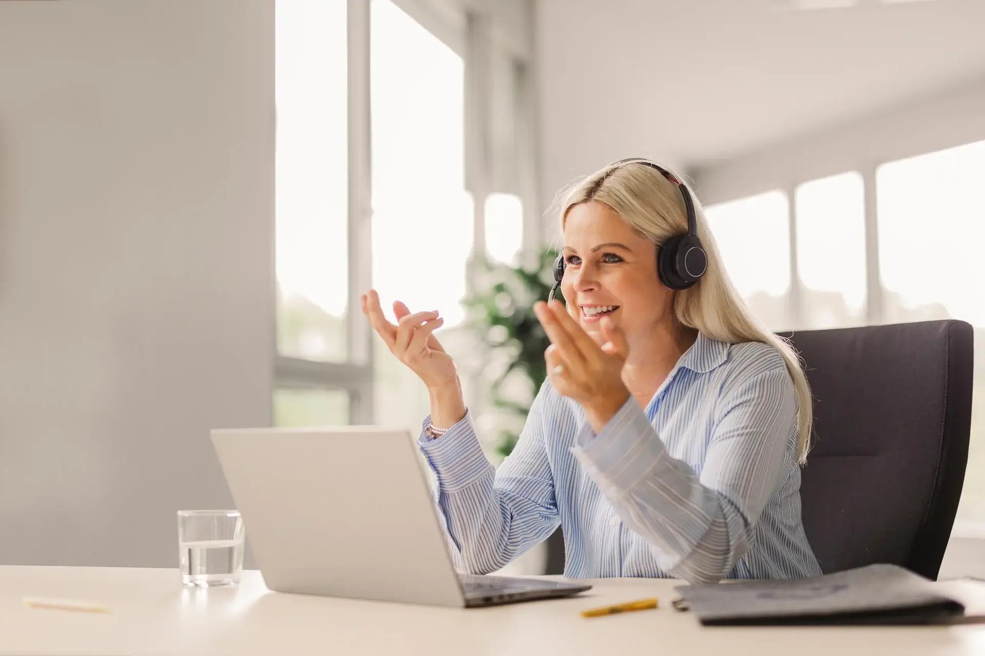 trustedshops-contact-bg